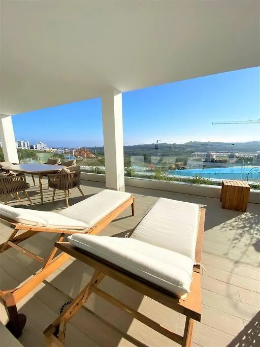 Luxurious Holiday Apartment Near Puerto Banus Estepona