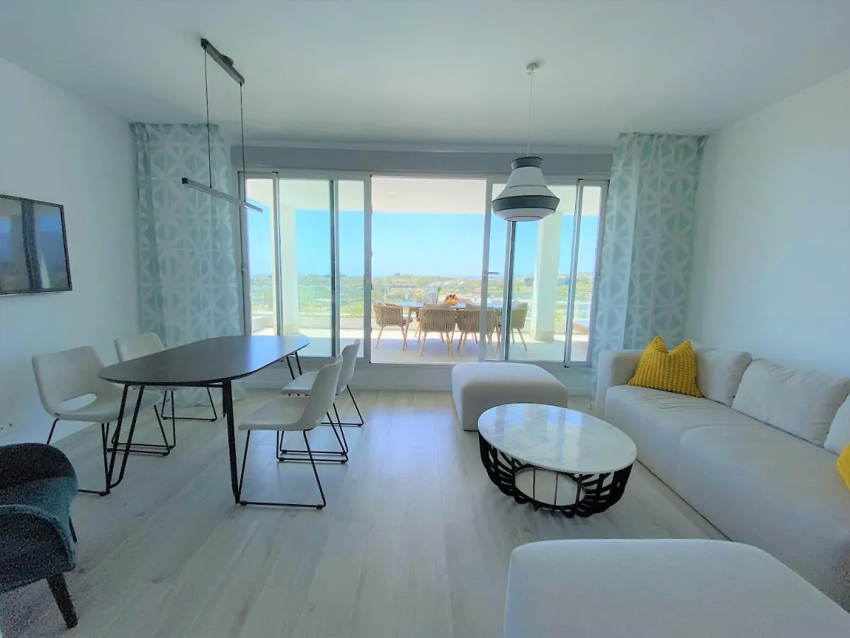 Luxurious Holiday Apartment Near Puerto Banus Estepona